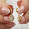 Findit Gümüş Gold Oval Taşlı Sallantılı Küpe