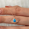 Findit Gümüş Opal Taşlı Rose Lotus Çiçeği Kolye